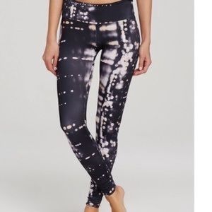 Onzie Yoga Leggings